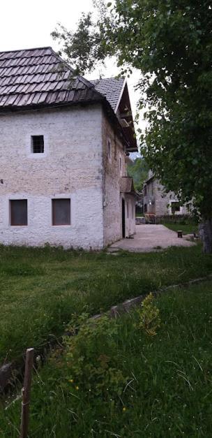 Guesthouse Mehmeti ヴァルボナ エクステリア 写真