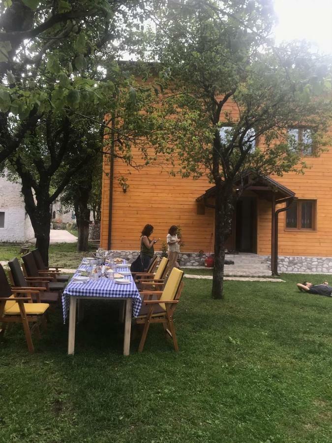 Guesthouse Mehmeti ヴァルボナ エクステリア 写真